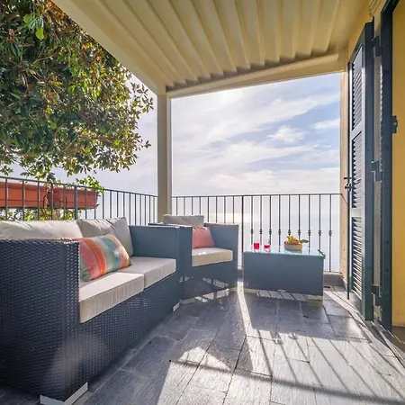 Сasa de vacaciones Sea View With Swimming Pool Pieve Ligure